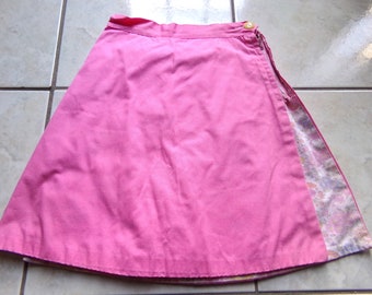 VINTAGE 1960s/70s Home Sewn Pink Cotton GIRLS SKORT with Floral shorts/lining