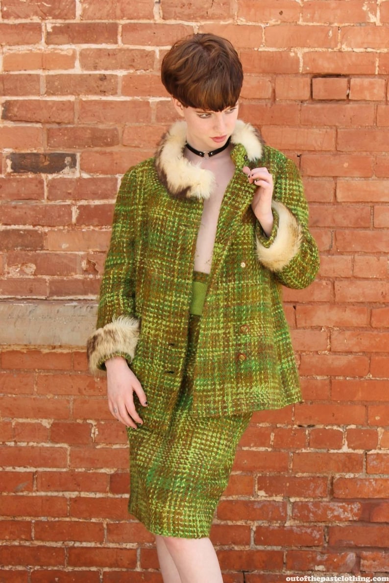 MOD Home Sewn Woven Wool and Fox Fur Vintage 1960s Two Piece Suit very JACKIE KENNEDY
