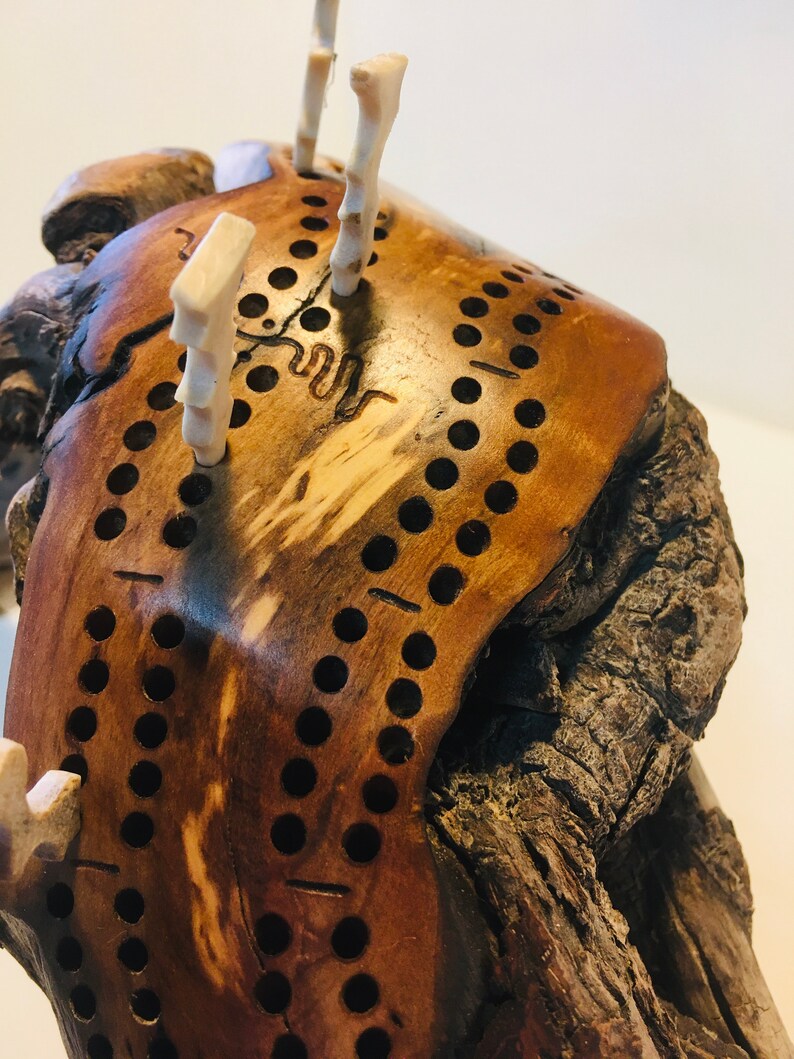Driftwood Cribbage Board Game, Sculpted Alder Wood, Moose Antler Pegs