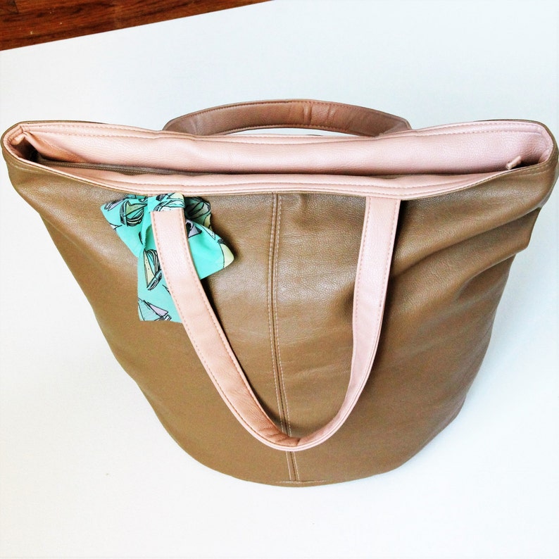 Vegan Leather Tote Bag Zipper