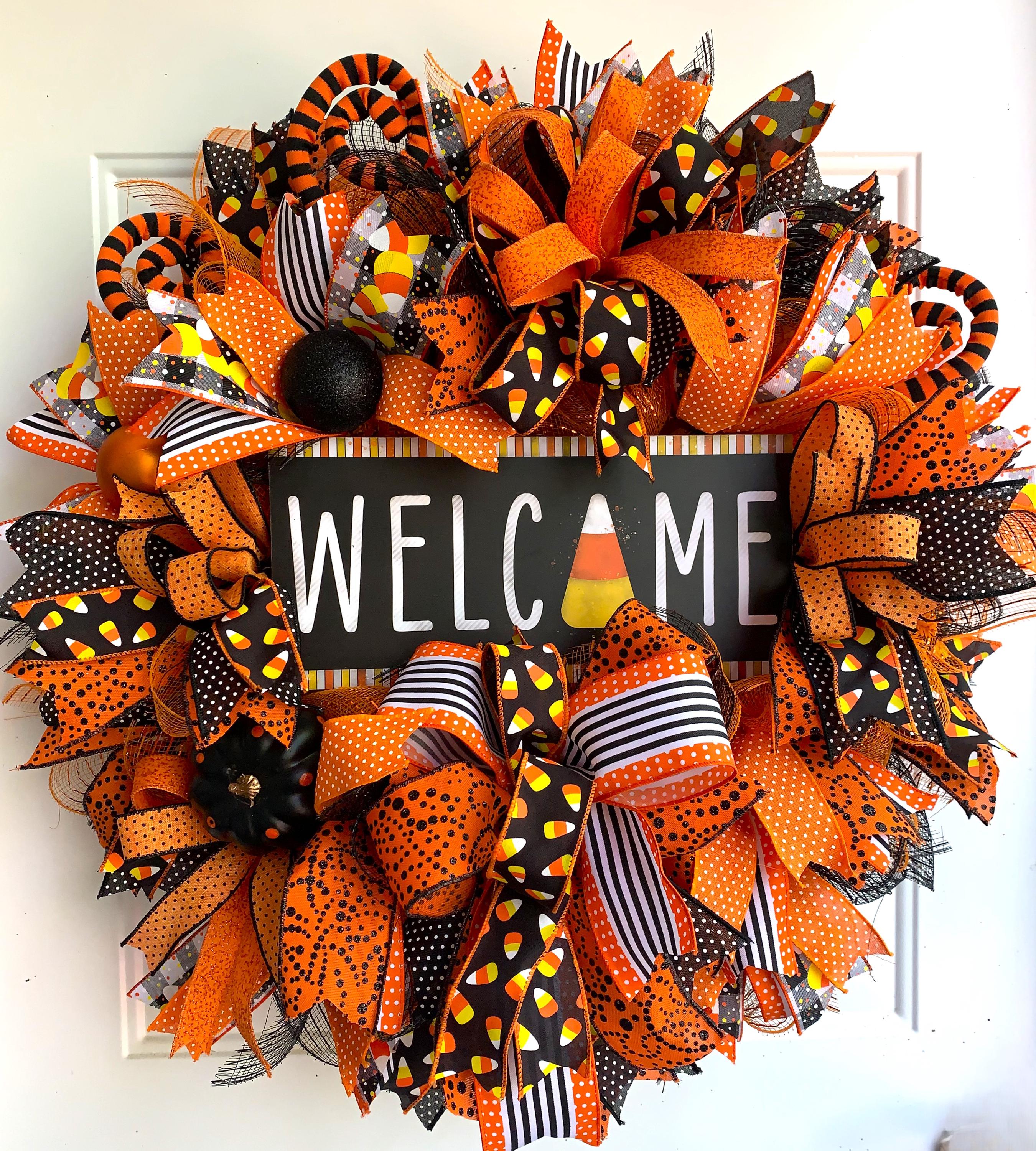 Halloween Welcome Wreath for Front Door, Halloween Canday Corn Welcome Wreath, Halloween Wreath, Candy Corn Wreath, Halloween Door Wreath