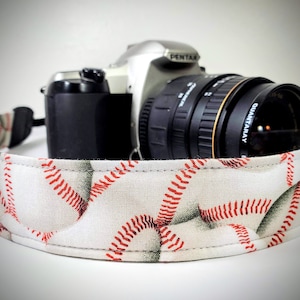 Baseball Kameragurt - Americas Past Time Kameragurt - DSLR / Spiegelreflex - Doppelt gepolstert, bequem