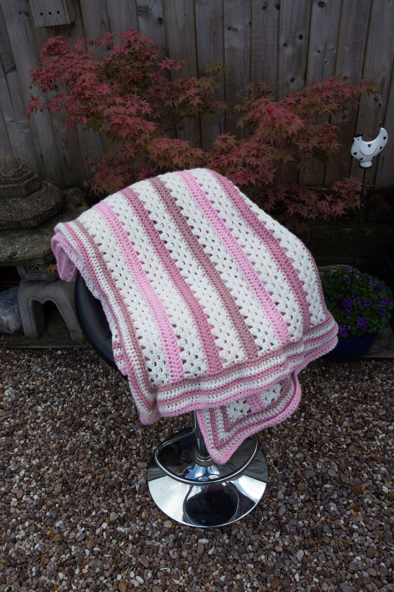 Crochet Blanket Striped in Shades of Pinks . Delicate Lacy Etsy UK
