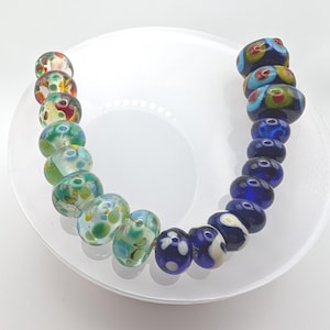 19 Glass Lamp Work Beads for Jewellery Making, Handmade Artisan Glass Beads, Blue Green Red Glass Beads, 3mm Hole Mixed Sized Glass Beads