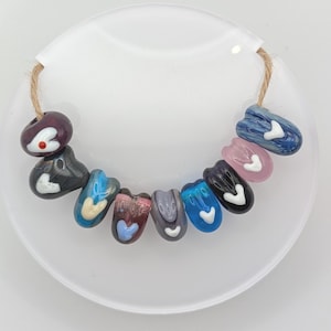 8 Glass Lamp Work Drop Hearts for Jewellery Making, Handmade Artisan Glass Heart Beads, Mixed Colours 3mm Hole Hand Crafted Glass Beads