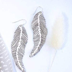 Feather //dangle drop leather earrings, solid sterling silver hook image 2