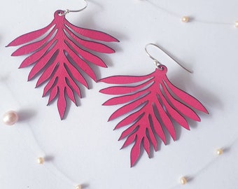 Leaf fan leather earrings // Art Deco inspired, lightweight laser cut kangaroo leather, solid sterling silver hook