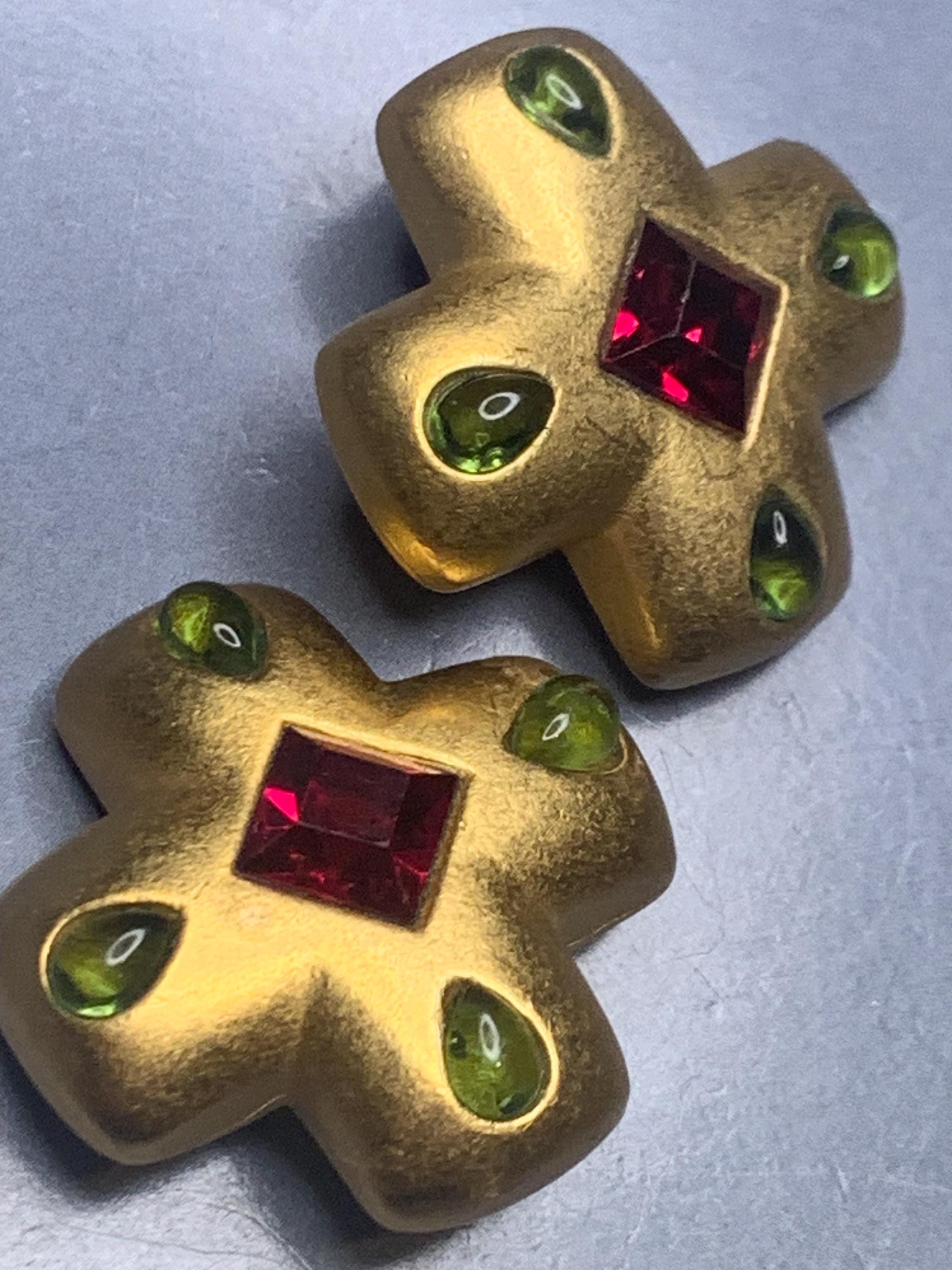 AMAZING FRENCH DESIGNER Matte Gold Maltese Cross Stud Clip On Earrings Emerald Green Cabochon Ruby Red Crystal Glamour Statement Avantgarde