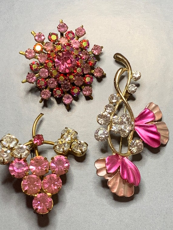 FABULOUS TRIO Of Vintage BROOCHES Flower Grape St… - image 1