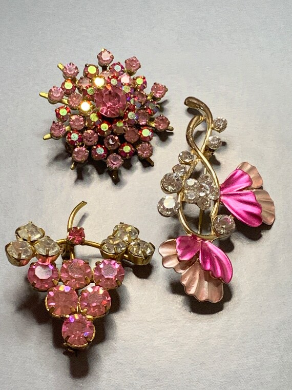 FABULOUS TRIO Of Vintage BROOCHES Flower Grape St… - image 6