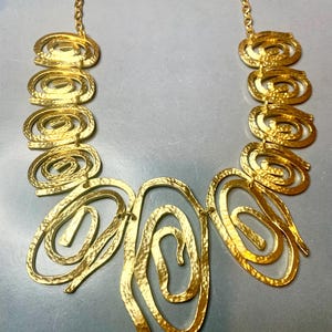 FABULOUS FRENCH DESIGNER Vintage 1980s Large Big Gold Modernist Necklace Spiral Etruscan Design Statement Avantgarde Glamour Couture Signed