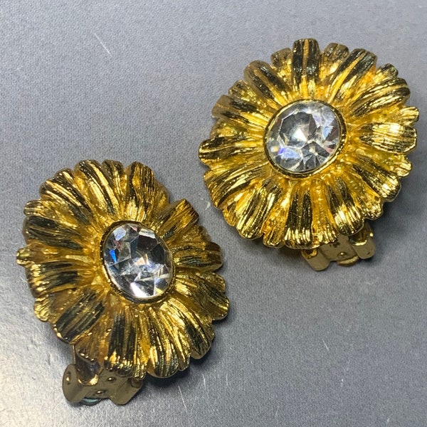 LOVELY DESIGNER Clip On Earrings by ORENA Paris in Gold Flower with One Clear Diamond shaped Solitaire Crystal, Designer Statement Glamorous