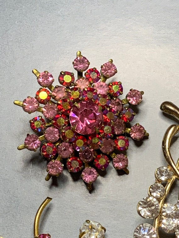 FABULOUS TRIO Of Vintage BROOCHES Flower Grape St… - image 9