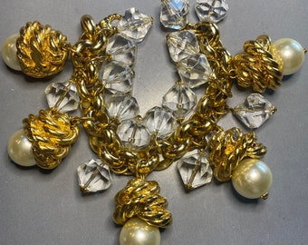 JACKY DE G Vintage Fabulous Gold Tone Faux BAROQUE Pearls Massive Statement Signed Chunky Runway Haute Couture Paris Extremely Rare Bracelet