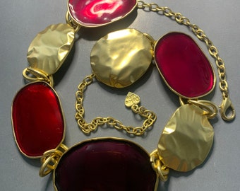 MERAVIGLIOSO DESIGNER FRANCESE Collana vintage anni '80 firmata in oro versato con dischi smaltati rossi Dichiarazione Couture Avantgarde Runway Glamour