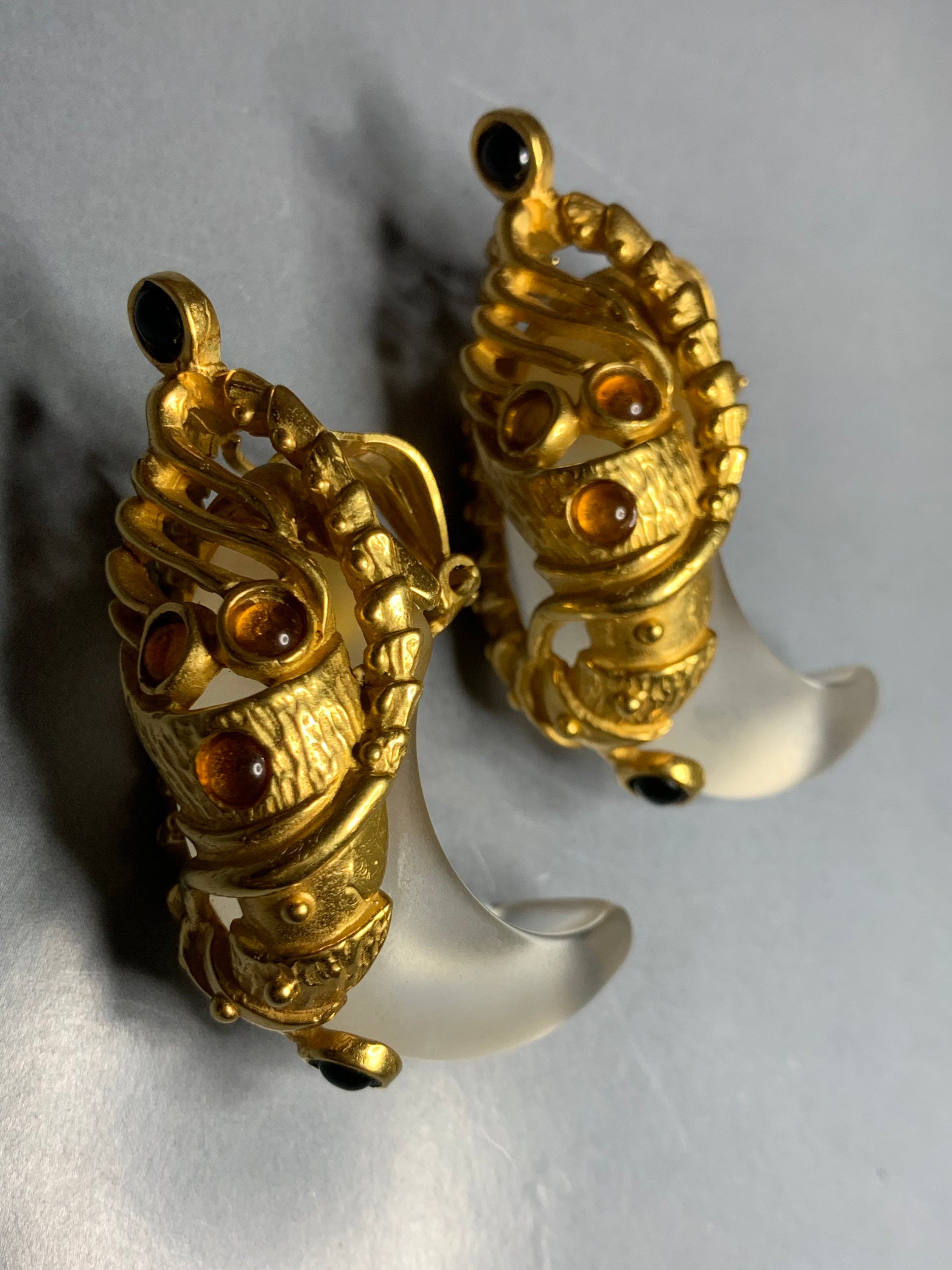 ★パリ発 A.P.C.★ CLEF ピアス クレオール 鍵 キー ロゴ GOLD DESIGNER KALINGER Paris Signed Byzantine Glamor Gold Clear