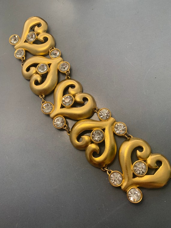 FABULOUS VINTAGE 1980's MATTE Gold Heart Link Eleg