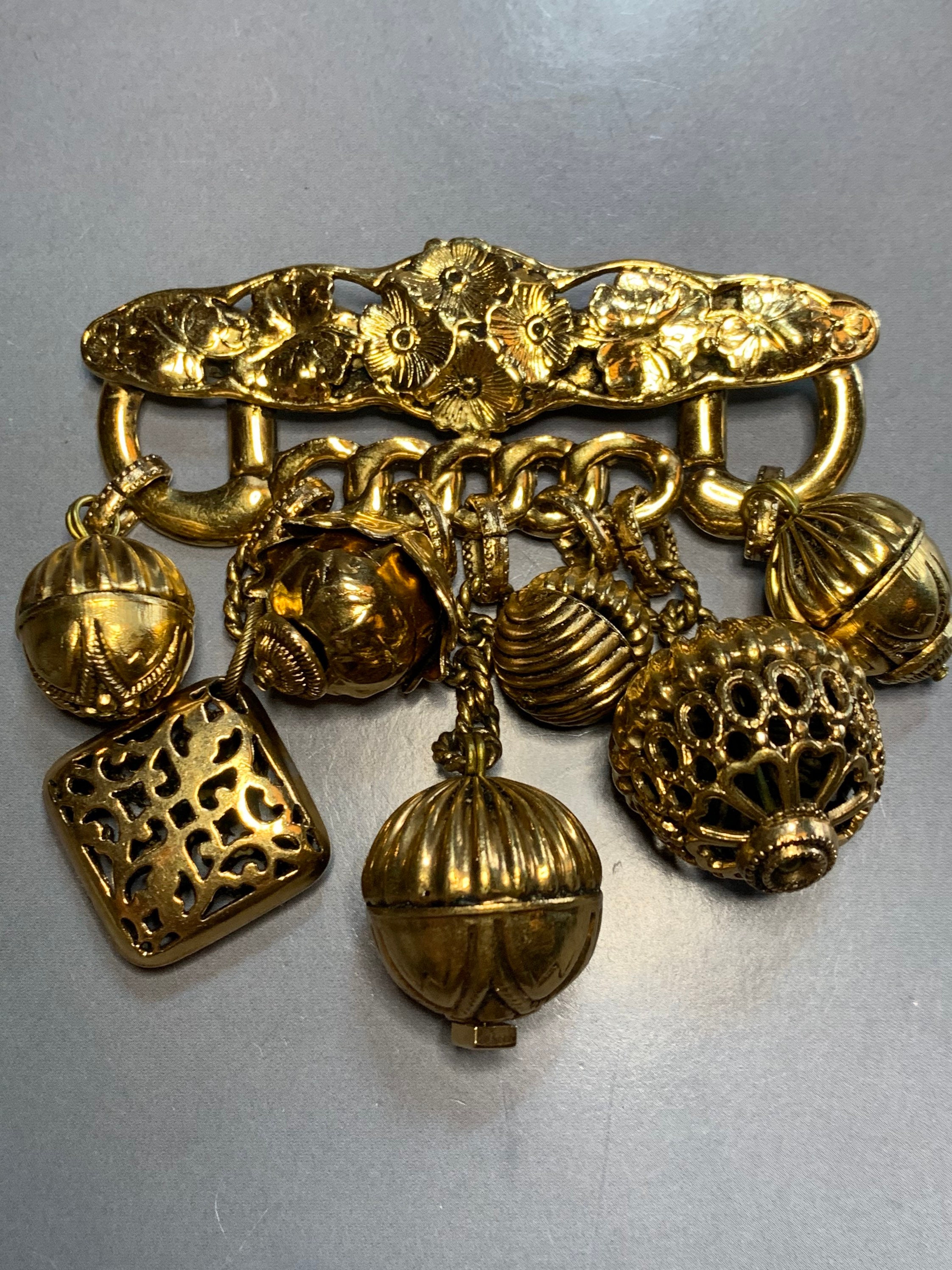Ferrandis Brooch - Etsy