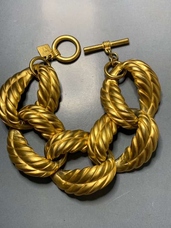 Vintage ANNE KLEIN Gold Tone Rope Intwined Design… - image 3