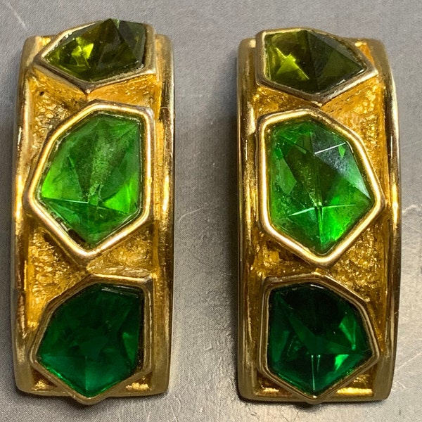 ICONIC LERITZ Designer Vibrant EMERALD, Lime and Moss Green Glass Clip On earrings,Large Gold Plated,Vintage Signed Runway Statement, Moghul