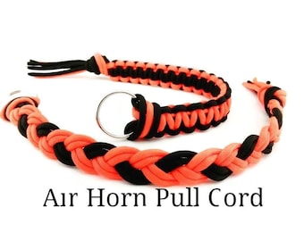 Air Horn Pull Cord Braided Lanyand Two Tone Semi Truck Air Horn Puller Gift For Trucker Horn Yanker Air Horn Lanyard Paracord Air Horn pull