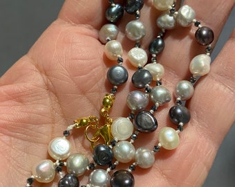 Pearl Strand Knotted Handmade Jewelry for Women Freshwater Pearls with Gold Clasp