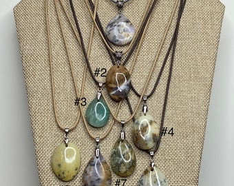 Agate Pendant Necklace, Earthy Statement Necklace, Handmade Jewelry, Earthy Jewelry