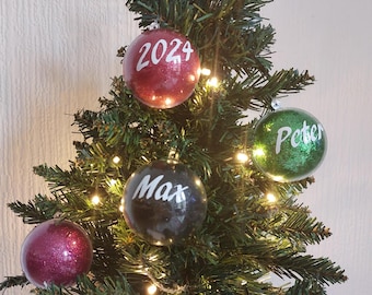 Personalised Baubles (Glitter or Feather)