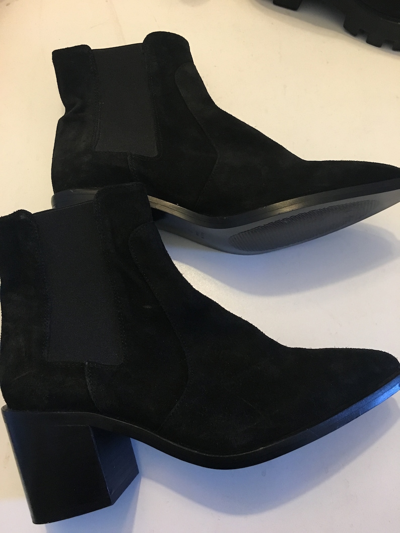 100/% suede thick heel ankle booties