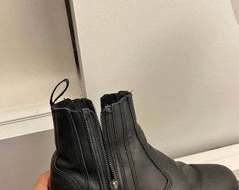 Winter leather boots