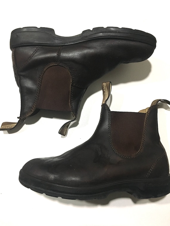 Brown leather blundstone women size 7us=4aus
