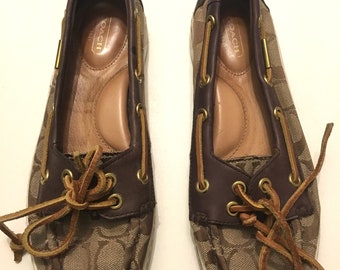 Authentic coach size 7us loafer