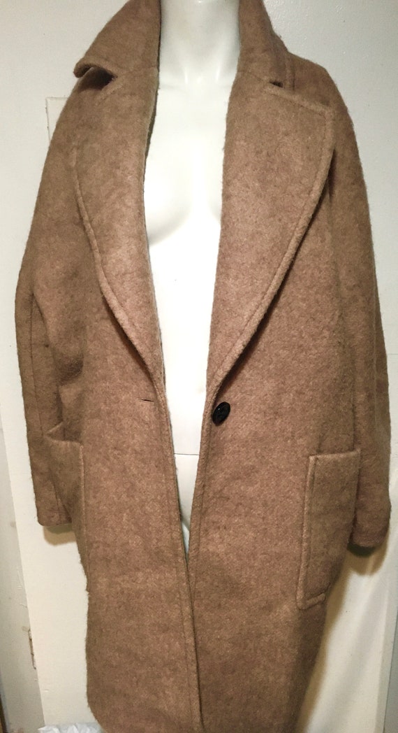 Oversized XL beige coat - image 1