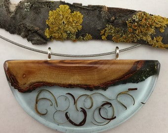 Unique, handmade, Resin, wood, necklace, resin wood jewelry, reclaimed wood, epoxy resin, beautiful hand crafted gift, gold list