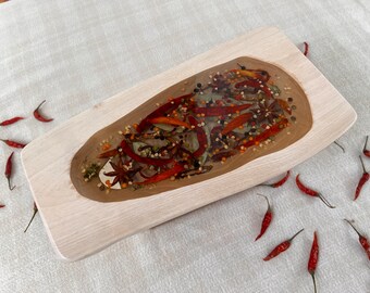 Handgefertigtes Schneidebrett / Servierbrett aus Holz und Harz, Schneidebrett Chilischoten | Walnuss Schneidebrett | Epoxy Schneidebrett