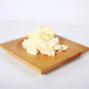 Illipe Butter 100g image 2