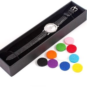 Mystieke momenten | Zeven chakra's | Armband met aromatherapie-olieverspreider met verstelbare zwarte leren band