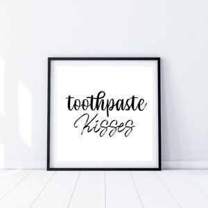 Impresión de besos de pasta de dientes, letra de la canción de los macabeos, baño imprimible, arte mural de descarga instantánea