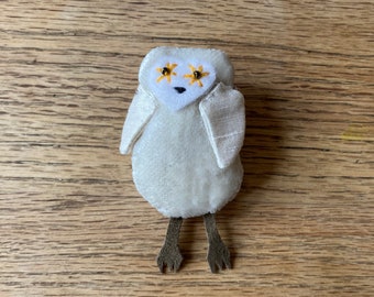 Snowy owl brooch