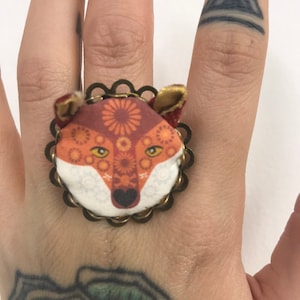 Foxy ring