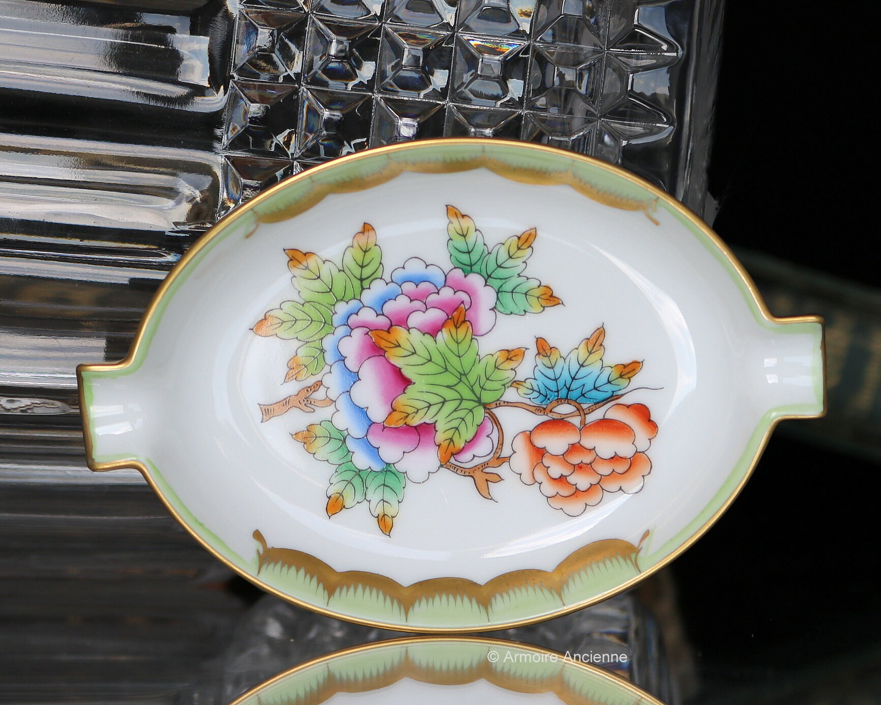 食器 HERENDHVNGARY HANDPAINTED HEREND Porcelain Ashtray - Hand-painted, Queen Victoria - Etsy