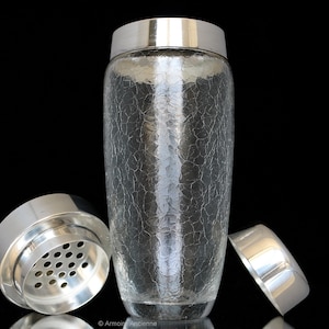 Small Crystal COCKTAIL SHAKER in Cracked Glass Optics