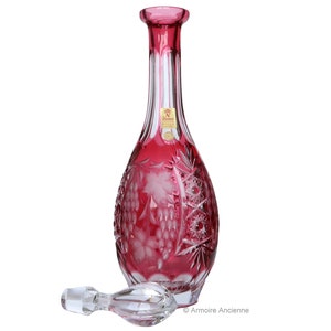 Cranberry Crystal Decanter - NACHTMANN Traube
