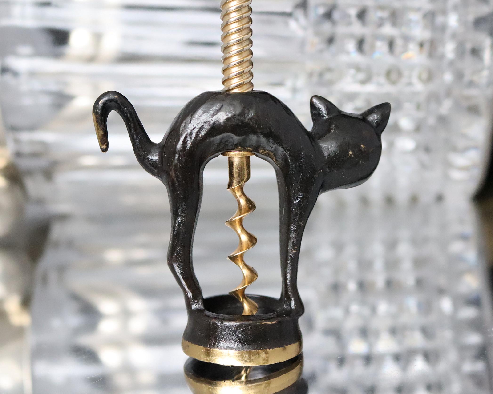 猫のデザインが施されたブロンズ製ワインオープナー - ウォルター