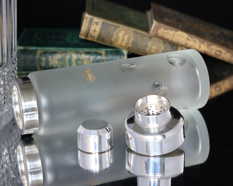 Silver-Plated Mounting Frosted Glass COCKTAIL SHAKER
