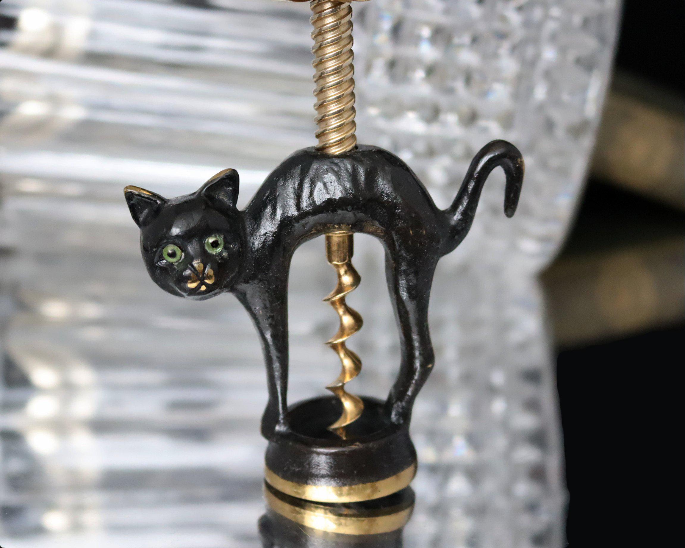 猫のデザインが施されたブロンズ製ワインオープナー - ウォルター