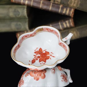 HEREND Leaf Dish - Apponyi Rust (Orange)