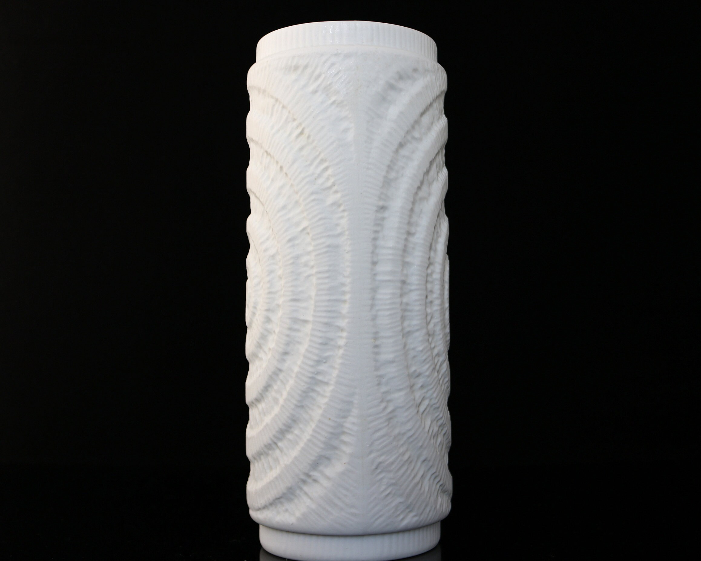 KPM 花瓶 il_fullxfull.2116682682_qvgu.jpg