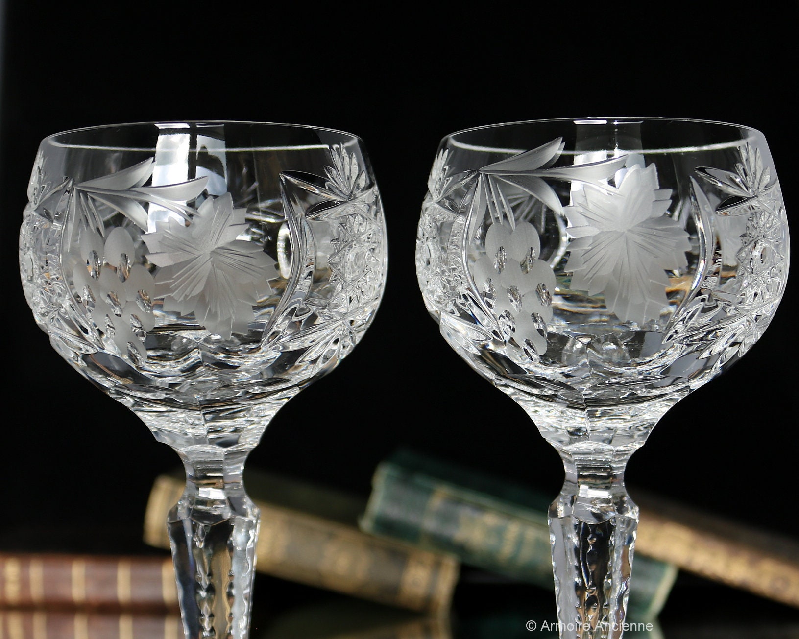 Crystal Wine Glasses Decorated With Silver plated Leaves and Grapes –  ANTORINI®