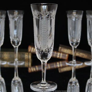 Crystal Champagne Glasses with Elaborate Cuts - Tall Flutes | Set of 6